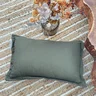 capa de almofada em linho com aba 45x30 verde chao