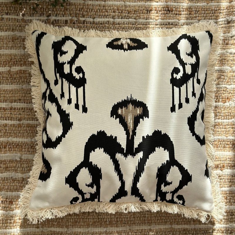 capa de almofada algodao entreposto franja cru e preto 45x45 chao21