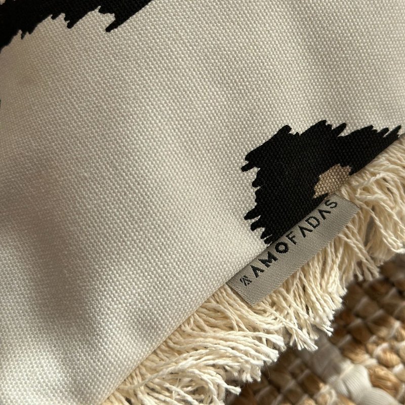 capa de almofada algodao entreposto franja cru e preto 45x45 detalhe 23