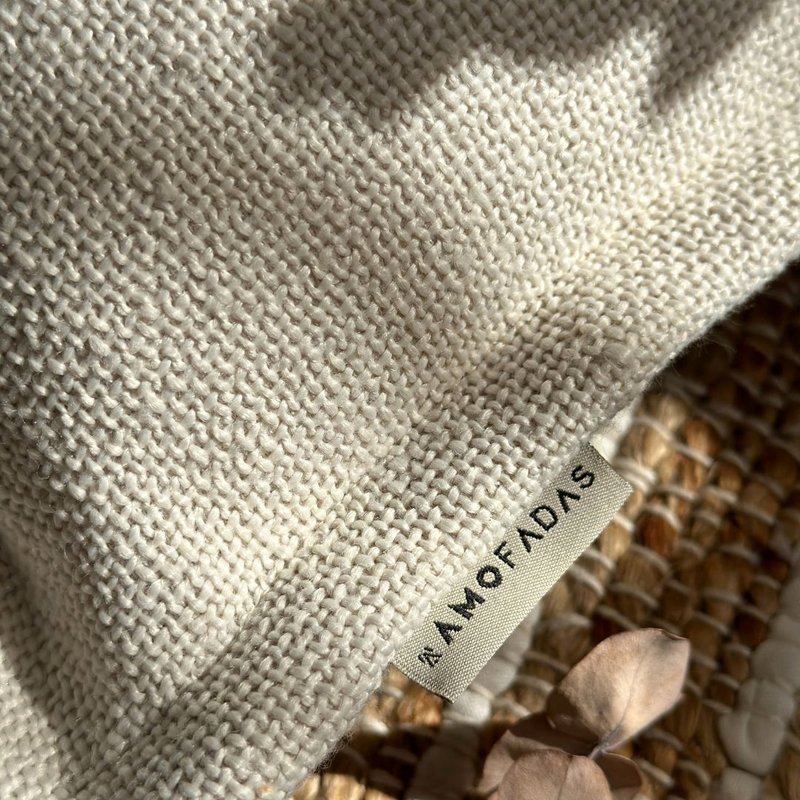 capa de almofada linhao cru 40x25 detalhe