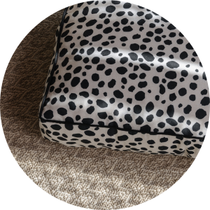 banner bolinha futon animal print 2
